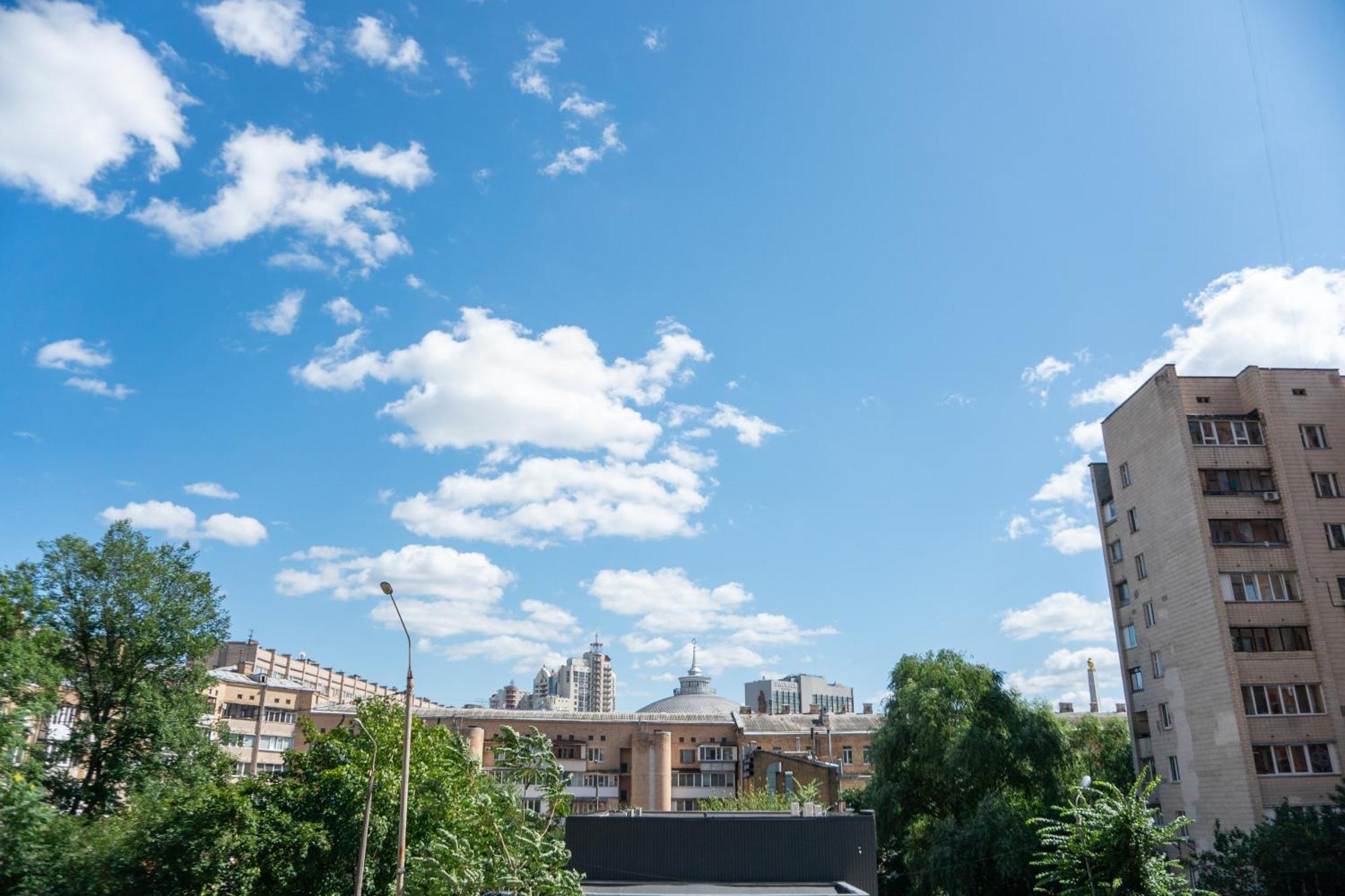 Royal City Hotel Kiev Exterior foto