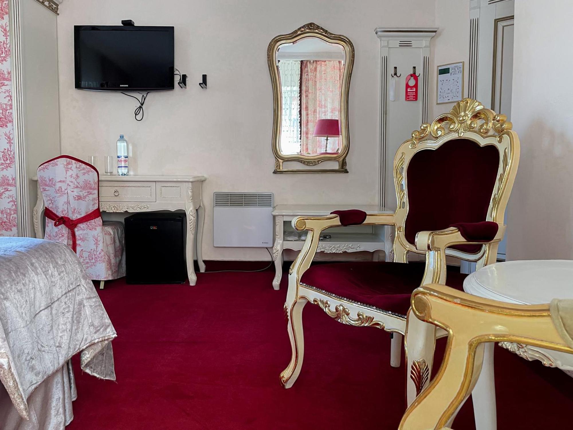 Royal City Hotel Kiev Quarto foto