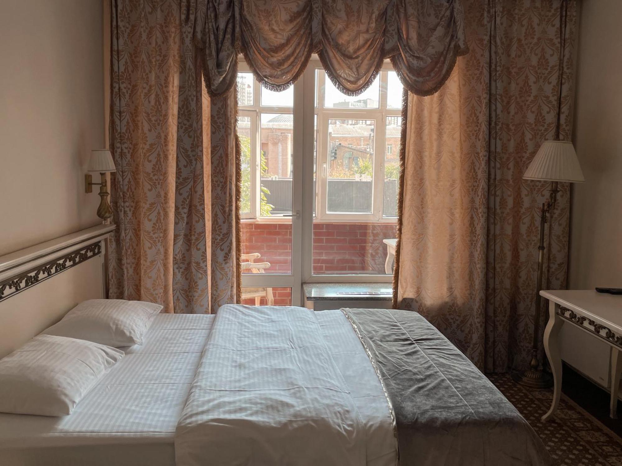 Royal City Hotel Kiev Quarto foto
